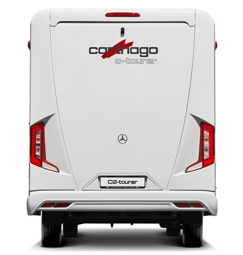 Carthago Wohnmobil C2-tourer Heckansicht auf weißem Hintergrund 