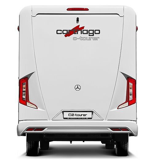 Carthago Wohnmobil C2-tourer Heckansicht auf weißem Hintergrund 