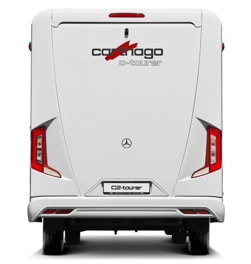 Carthago Wohnmobil C2-tourer Heckansicht auf weißem Hintergrund 