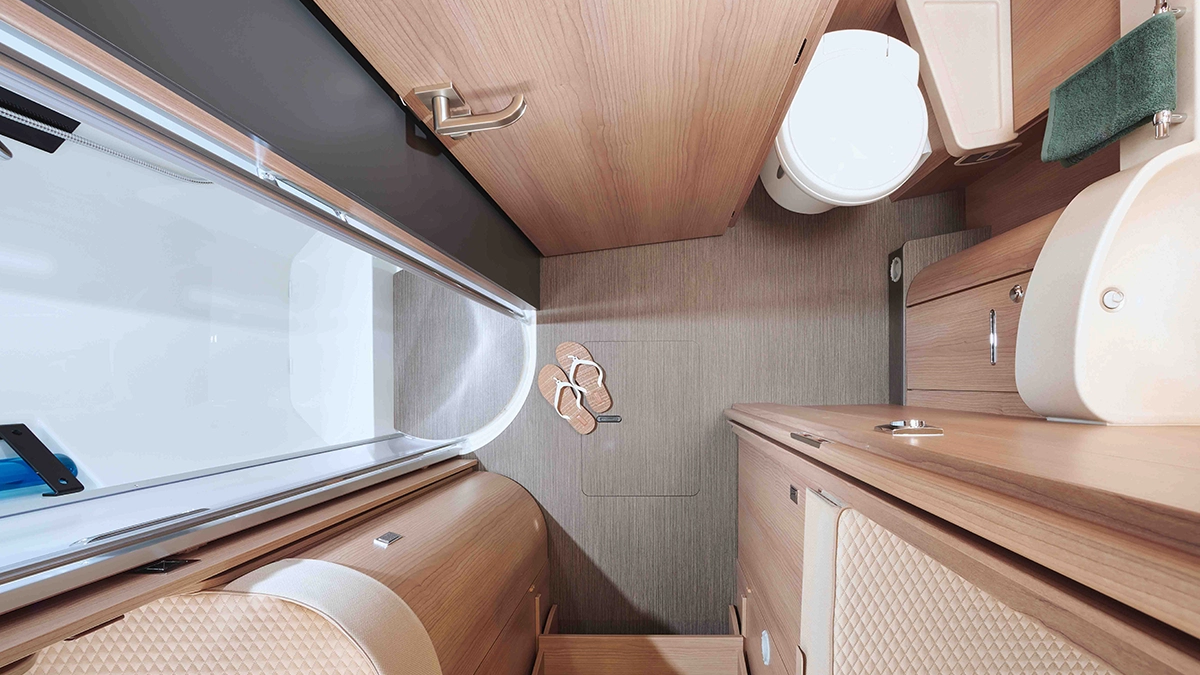 Komfort-Raumbad mit Umkleidezimmer