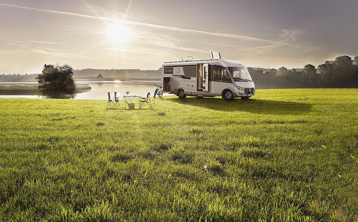 Landschaftsaufnahme des integrierten c-line mit Seitenansicht 