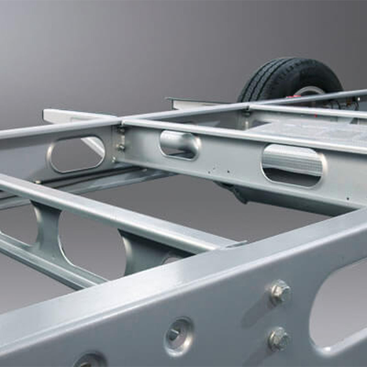 Detailansicht des AL-KO Tiefrahmen Chassis mit geringem Eigengewicht