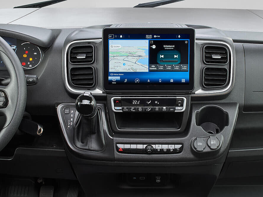 Nahaufnahme des Multimediasystems beim Fiat Ducatos