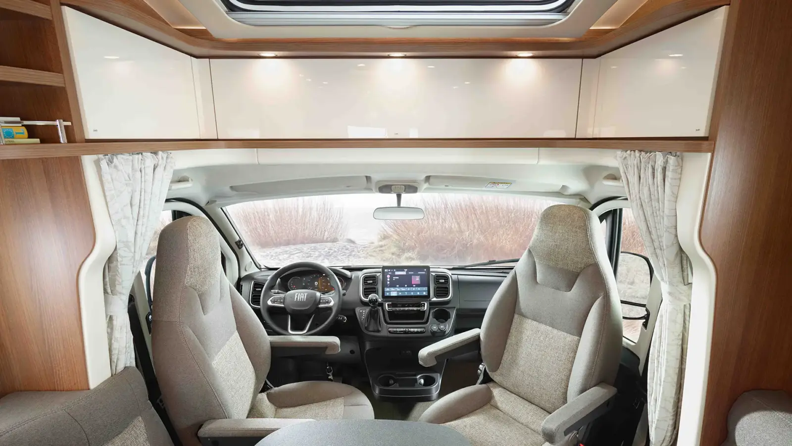 C1 tourer T147 RB LE K lightweight 3.5t Fiat Fahrerhaus Design 2 1600x901