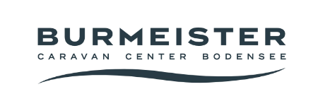 Logo für das Burmeister Caravan Center Bodensee mit stilisiertem Text und einer Wellenlinie unter den Worten, die das Engagement des Unternehmens als „starker Partner von Carthago“ symbolisiert. „Qualität und Vertrauen“ stehen im Mittelpunkt der Markenidentität.