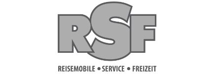 Graues Logo mit großen RSF-Buchstaben. Darunter steht in kleinerer Schrift: REISEMOBILE • SERVICE • FREIZEIT auf weißem Hintergrund – ein modernes Design, perfekt für alle, die ein Wohnmobil kaufen möchten.